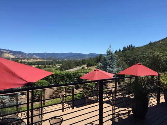 Weisinger Family Winery